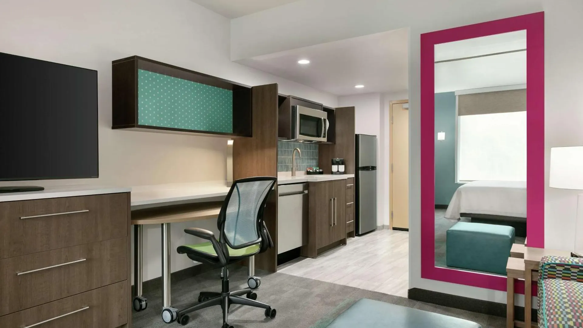 Home2 Suites By Hilton Norfolk Airport Hotel